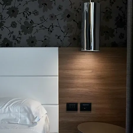 Link124 Otel