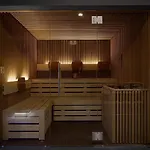 Link124 Hotel 4*