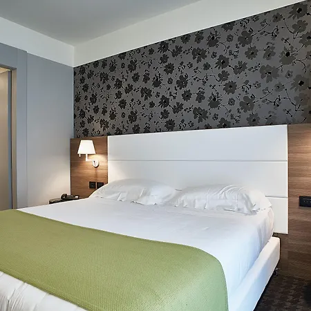 Hotel Link124 4*