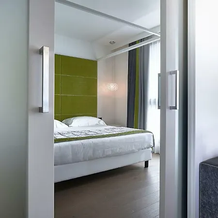 Link124 Hotel Parma