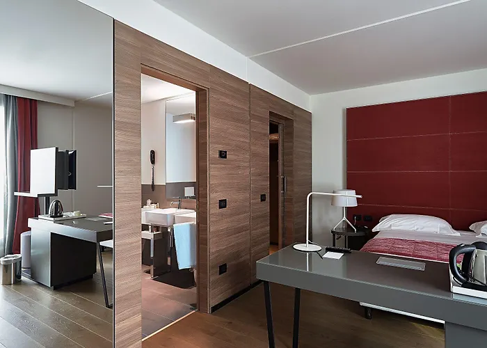 Link124 Szálloda 4*