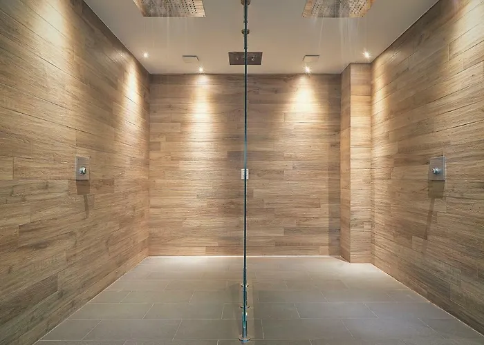 林克124号酒店 酒店