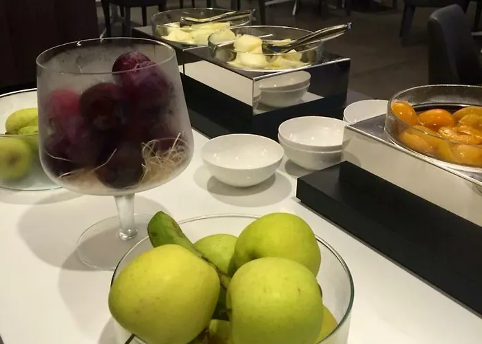 林克124号酒店 4*